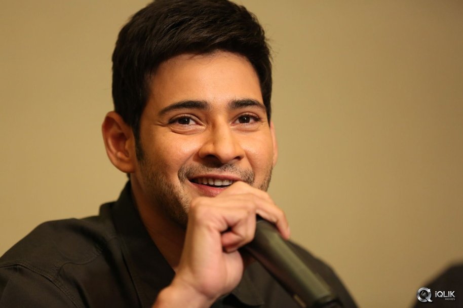 Mahesh-Babu-at-Srimanthudu-Movie-Press-Meet